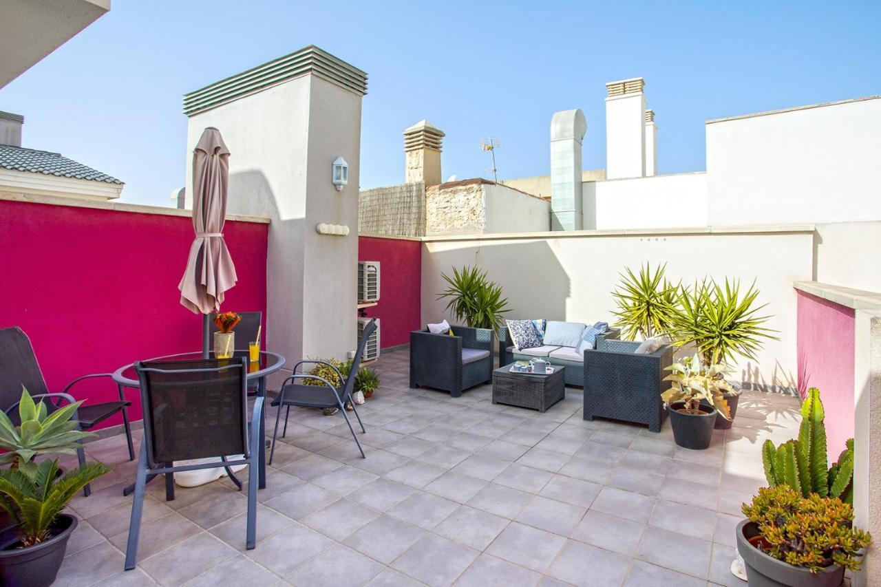 Apartment -malagasunapts-romantic Private Terrace&shared Pool